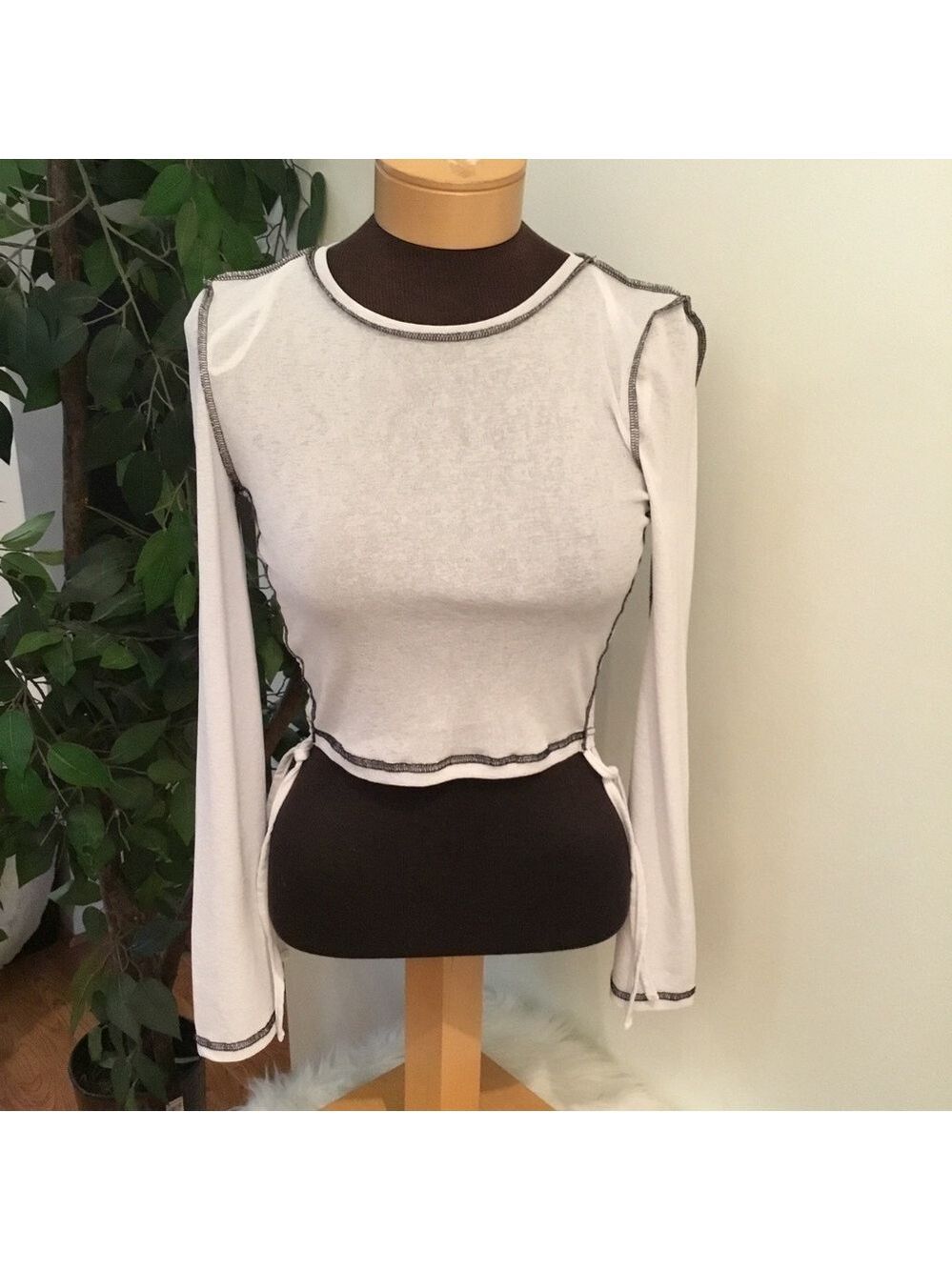Princess Polly Twiin Woman’s XS cropped semi sheer long bell sleeve top